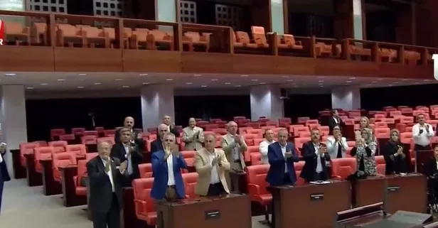 15 Temmuz gecesi Turkuvaz Medya tüm gücüyle sahadaydı! Dünya FETÖ'ye karşı şanlı direnişi A Haber ekranlarından takip etti