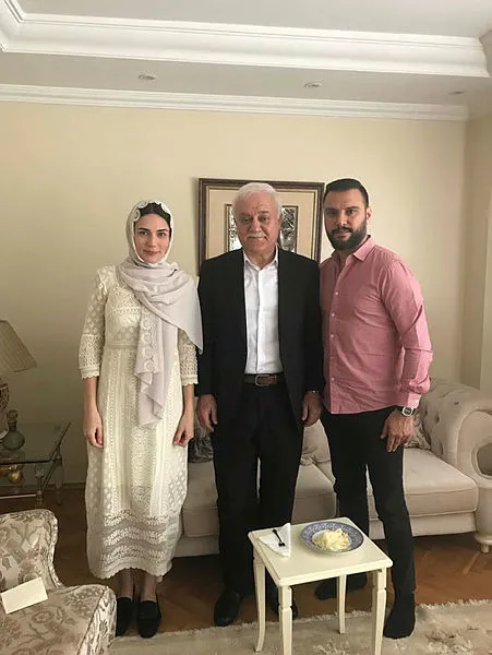 Buse Varol ve Alişan kına gecesi düzenledi! İşte Buse Varol'un dikkat çeken kıyafetleri-7