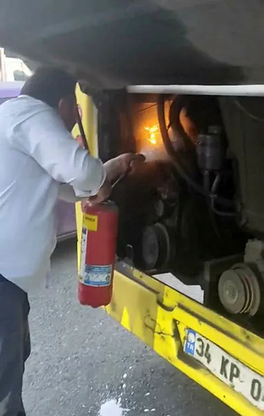 Bostancı'da İETT otobüsünden zincirleme kaza! Vatandaşlar büyük panik yaşadı-6