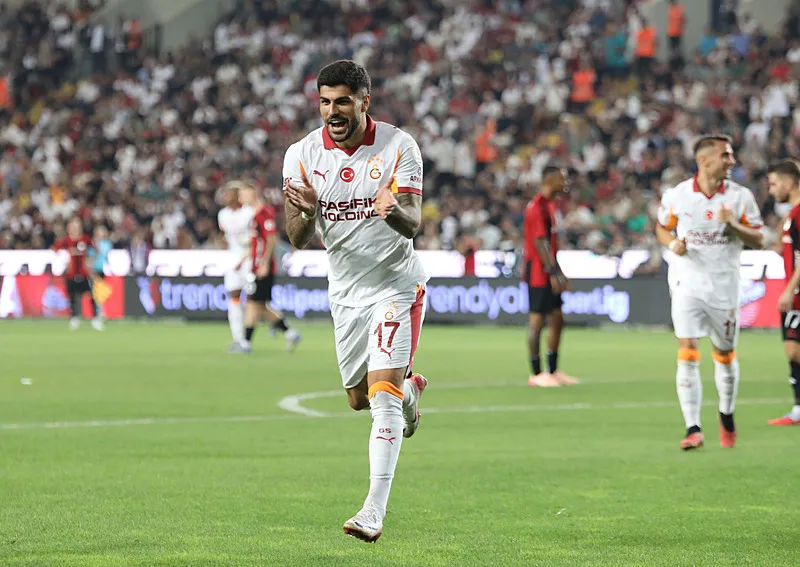 Manchester City'nin yıldızları Galatasaray'a! 2 transfer birden - 4