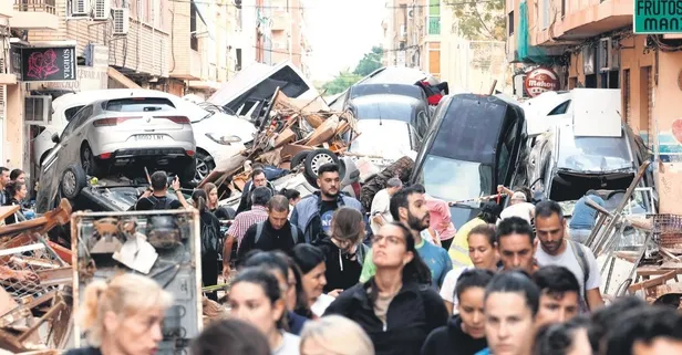 İspanya'daki ölümcül sel felaketi! 2500 kişi kayıp