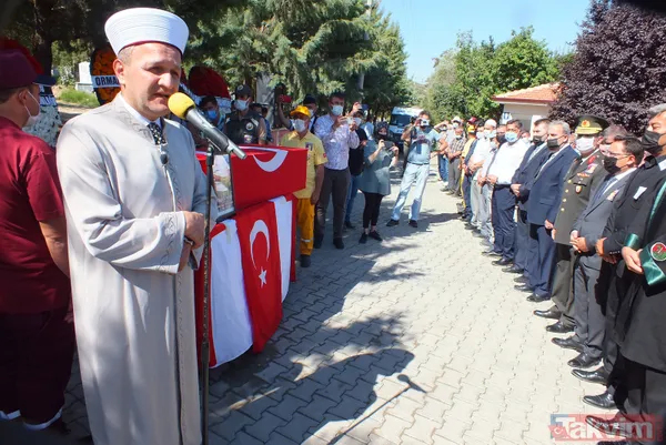 Antalya Manavgat yangınında ölen ormancı Yaşar Cinbaş Afyonkarahisar'da toprağa verildi - 7