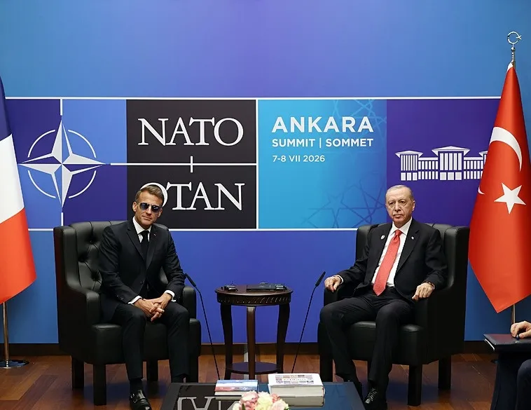 NATO Zirvesi’nde ikili temaslar: Başkan Erdoğan Macron, Meloni, Merz, Şara ve Starmer ile görüştü