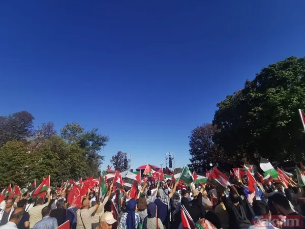 Takvim.com.tr, Ayasofya'da! Binlerce kişi Filistin için meydanlara akın etti | İşte o anlar... - 42