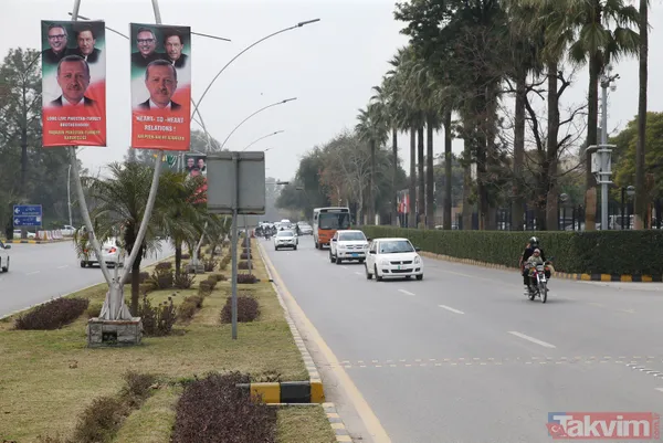 Pakistan'da dikkat çeken afiş! Sokaklar Başkan Erdoğan'ın fotoğraflarıyla süslendi - 6