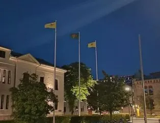 Göteborg’ta PKK paçavraları!
