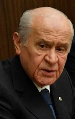 Devlet Bahçeli: Beşiktaş maça çıkmalıdır