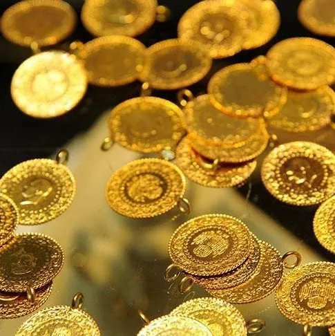 Altın yine zirveyi gördü