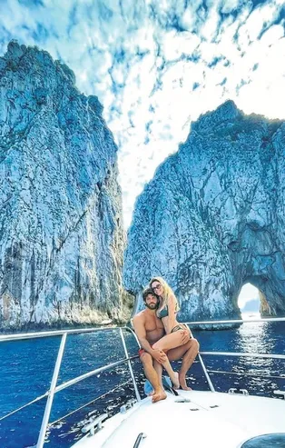 Capri’de love story! Can Yaman ve sevgilisi Diletta Leotta'dan romantik pozlar