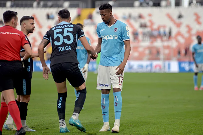 Beşiktaş Fenerbahçe ve Trabzonspor'un iki transfer savaşı! - 18