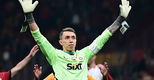 Muslera Süper Lig’te en fazla maça çıkan yabancı oyuncu oldu!