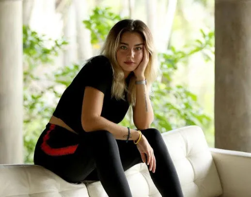 Survivor'da büyük frikik krizi anında sosyal medyaya yansıdı! Aycan Yanaç'ın göğüs frikiği sonrası olanlar oldu ama...-6
