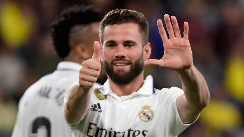 real-madridin-kaptani-fenerbahceye-mi-geliyor-mourinhonun-gelisi-sonrasi-buyuk-transfer-hamlesi-1717376535371.jpeg Real Madrid'in kaptanı Fenerbahçe'ye mi geliyor? Mourınho'nun gelişi sonrası büyük transfer hamlesi...-2