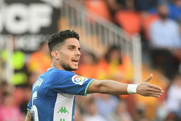marc-bartra-trabzonspor-icin-yola-cikti-videolu-paylasim-1660487360413.jpg
