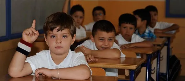 21-eylul-hangi-siniflar-okula-gidecek-haftada-kac-gun-okul-var-okula-gitmek-zorunlu-mu-1599819858363.jpg 21 Eylül hangi sınıflar okula gidecek? Haftada kaç gün okul var? Okula gitmek zorunlu mu?-2