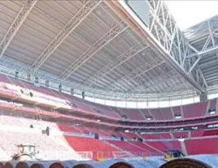 TT Arena'da yeni çimler serildi