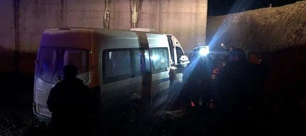 Bursa’da servis inşaat alanına düştü!