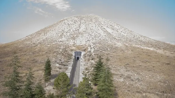 dunya-mirasi-listesine-iki-alaninin-daha-eklenmesiyle-turkiyedeki-miras-alani-21e-ulasti-1695138529428.jpeg Dünya Mirası Listesi'ne iki alan alandı! Türkiye'deki miras alanı 21'e ulaştı-3