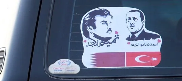 Katar’da Erdoğan posterlerine ilgi büyük