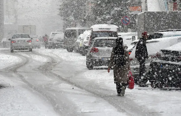 meteoroloji-uyardi-3-kent-beyazlar-icinde-kaldi-1635509981364.jpg Meteoroloji uyardı! 3 kent beyazlar içinde kaldı-2