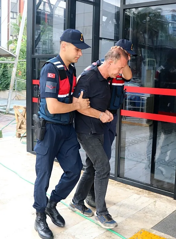 1786994899723.jpeg Alanya'da eşini ve kayınvalidesini bıçakla yaralayan Mustafa Ezici tutuklandı-4