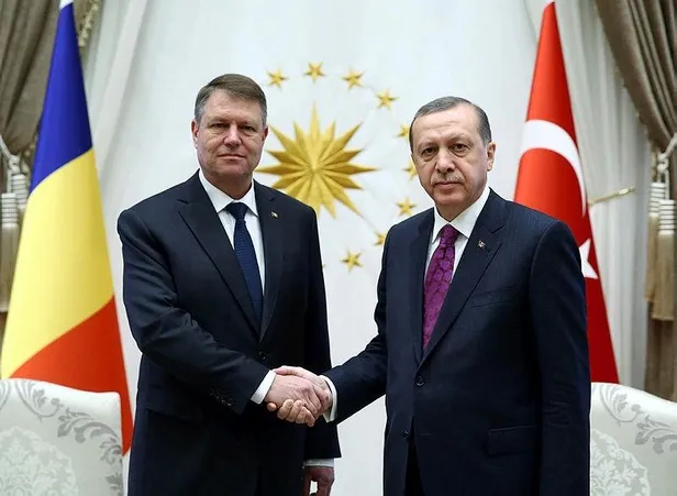 son-dakika-baskan-recep-tayyip-erdogan-romanya-cumhurbaskani-klaus-iohannis-ile-gorustu-masada-ukrayna-var-1647533585031.jpeg Son dakika: Başkan Recep Tayyip Erdoğan, Romanya Cumhurbaşkanı Klaus Iohannis ile görüştü: Masada Ukrayna var-2