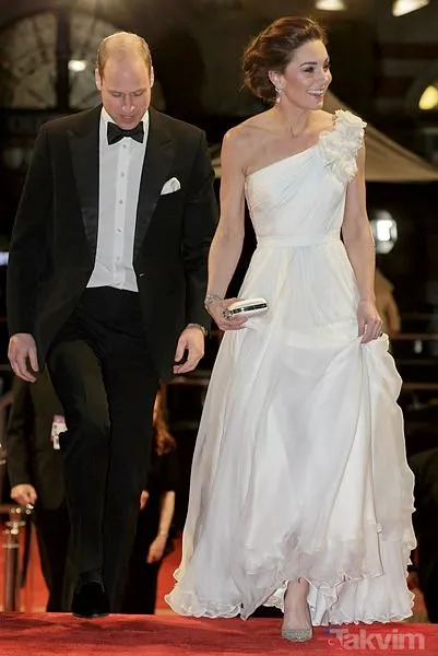 Kate Middleton ile Prens William ilk kez böyle görüntülendi! Aldatma iddiaları sonrası...