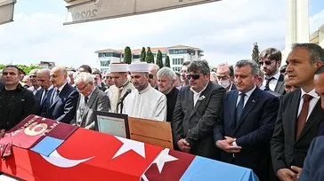 Eski bakan Mehmet Ali Yılmaz son yolculuğuna uğurlandı! Spor, siyaset ve iş dünyası cenazede saf tuttu... Önemli bir değeri kaybettik