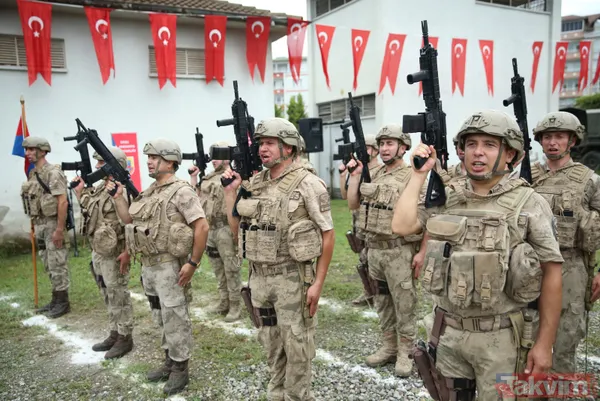 Ordu'dan Suriye'ye! Komandolar dualarla uğurlandı - 18