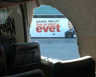 AK Parti seçim otobüsüne saldırı