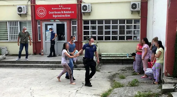 samsunda-cocuk-yuvasinda-dehsete-dusuren-anlar-kizlar-el-ele-intihara-kalkisti-1599403247342.jpeg