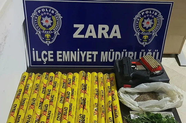 Sivas'ta dinamit lokumu ele geçirildi