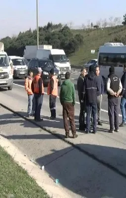 TEM'de feci kaza! Trafik tamamen kilitlendi