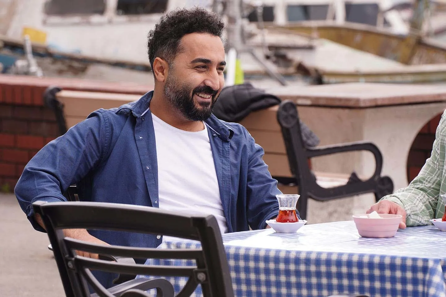 Onur Buldu’nun çocukluk fotoğrafını gören şaşkın: Ecem Erkek’e benzetildi - 12