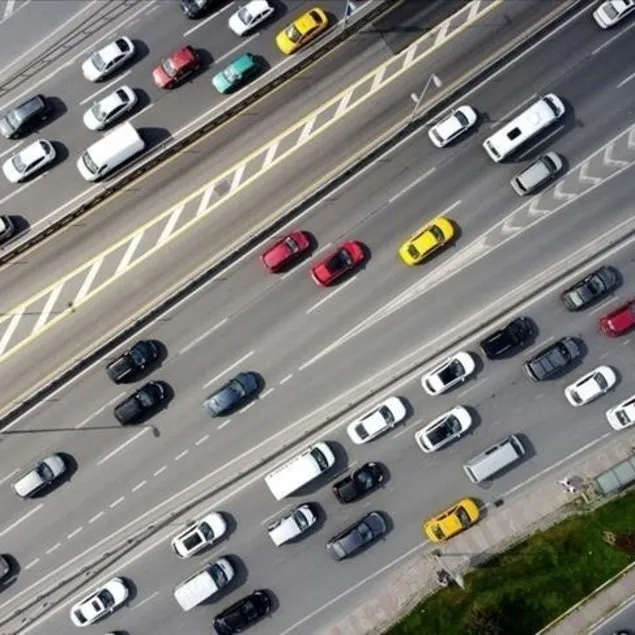 Trafiğe 200 bin araç daha çıktı