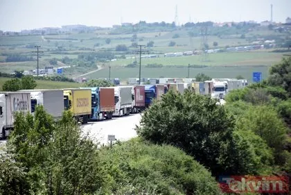 Edirne’den Bulgaristan’a açılan Hamzabeyli Sınır Kapısı’nda TIR kuyruğu 39 kilometreyi buldu