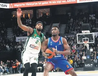Anadolu Efes Pana’yı dağıttı