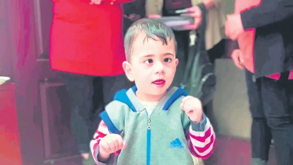 Minik Yusuf, yoğun tedavi sürecinin ardından ilk adımlarını attı!