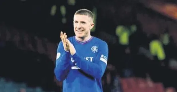 Lundstram imzaya geliyor