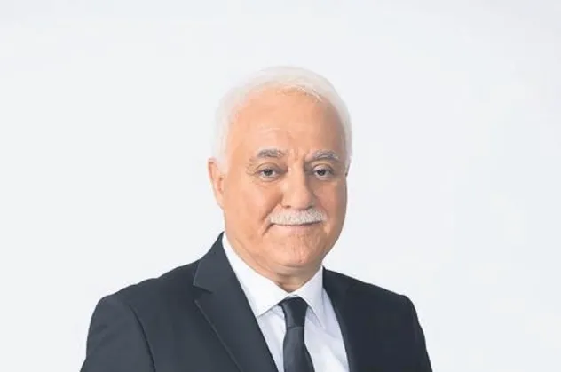 Prof. Dr. Nihat Hatipoğlu: Soytarıların dinle ilgisi olamaz