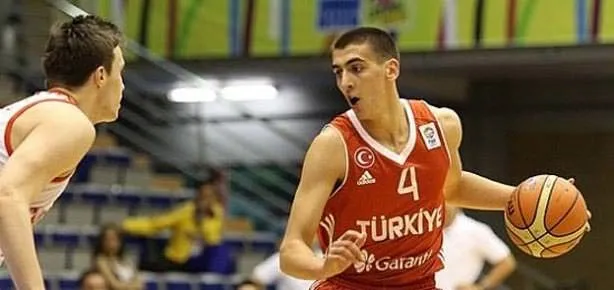 F.Bahçe Ülker’in toptan transferi!