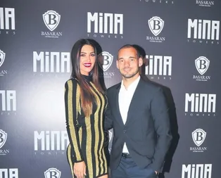 Wesley Sneijder de gemileri yaktı! Yolanthe Cabau için aldığı malikaneyi satışa çıkardı