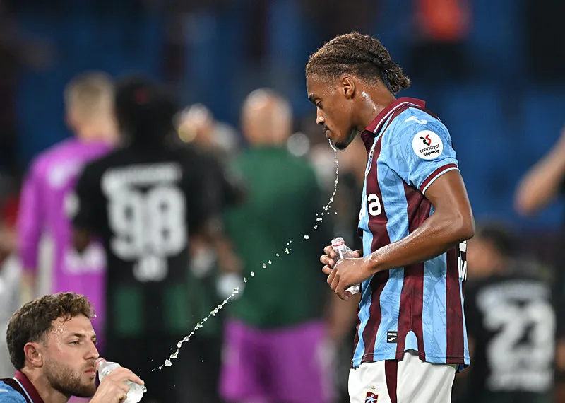 Trabzonspor'da hedef 2'de 2! Fatih Tekke 11'ini netleştirdi - 6