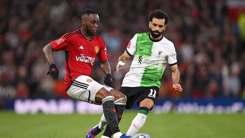 galatasaray-yeni-sag-bekini-almanyada-buldu-euro-2024un-yildizi-aslan-olabilir-transferde-dev-operasyon-1719323619194.jpg Galatasaray yeni sağ bekini Almanya'da buldu! EURO 2024'ün yıldızı Aslan olabilir... Transferde dev operasyon-9