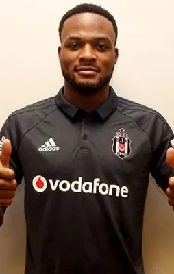 Beşiktaş Larin transferini böyle duyurdu