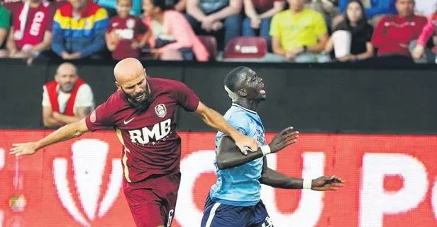 Adana Demirspor, Romanya'da avantajı kaptı