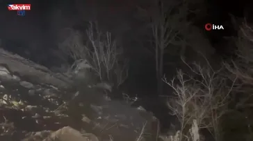 Ardahan'da feci kaza: Kamyon devrildi! 1 ölü