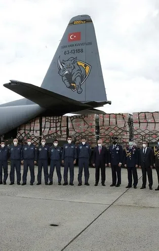 Son dakika: ABD Türkiye'nin yardımını konuşuyor! Haber manşetleri süsledi: Virüs dayanışma getirdi