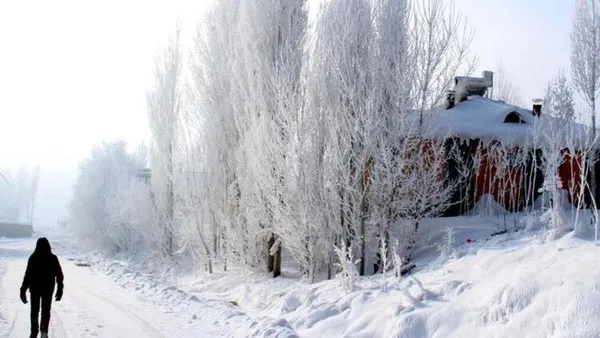 son-dakika-cevre-sehircilik-ve-iklim-degisikligi-bakani-murat-kurum-2021-yilinda-turkiyenin-en-sicak-ve-en-soguk-yerlerini-yerlerini-acikladi-1642073334636.jpg SON DAKİKA: Çevre, Şehircilik ve İklim Değişikliği Bakanı Murat Kurum 2021 yılında Türkiye'nin en sıcak ve en soğuk yerlerini açıkladı-3