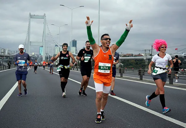 son-dakika-42-istanbul-maratonunu-kazanan-belli-oldu-1604825546071.jpg